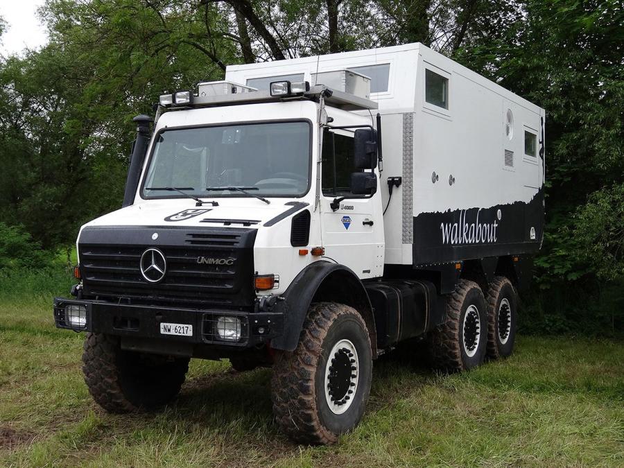  Mercedes-Benz Unimog U4000 6x6 MD52h Unicat 2011 года  (фото 2 из 9)